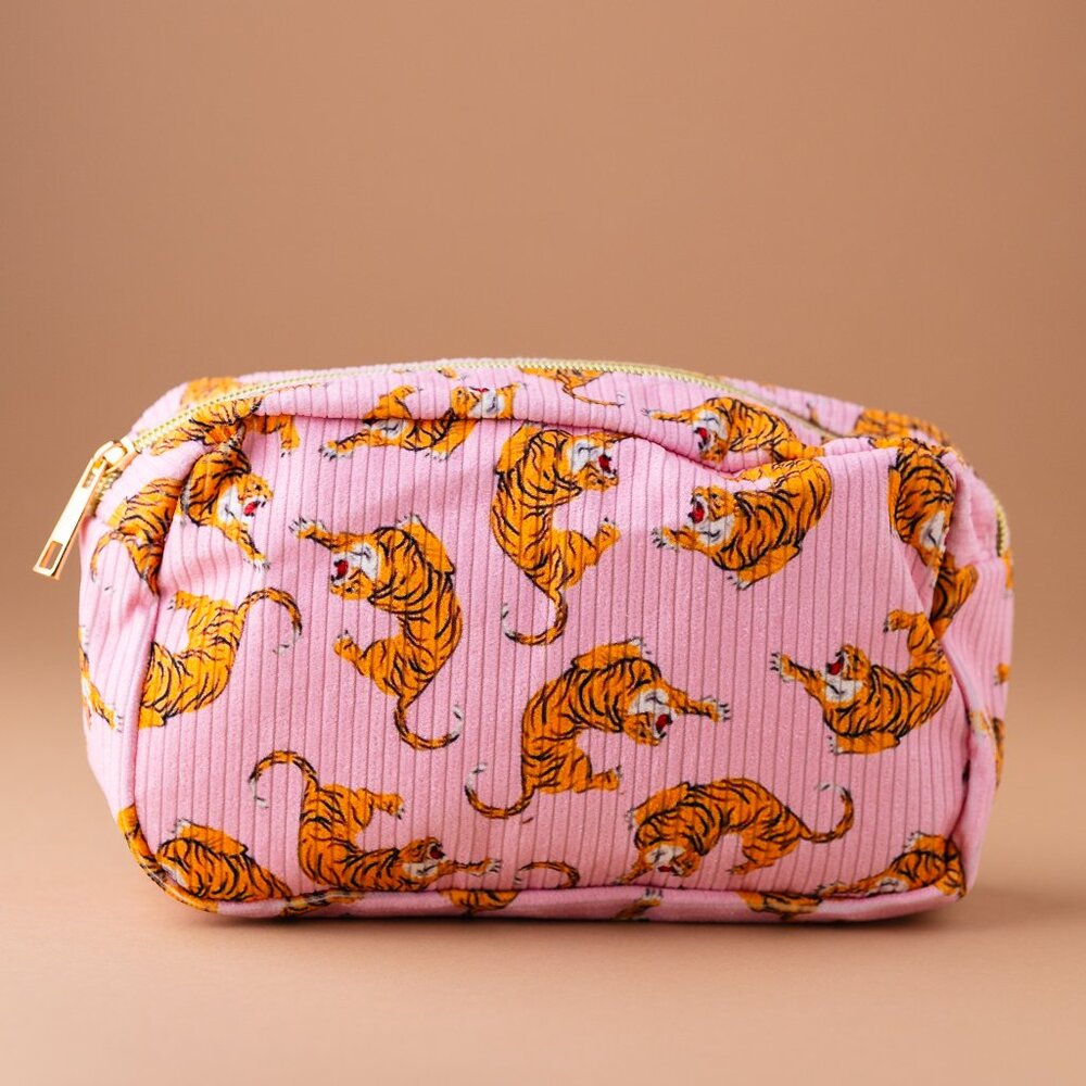 NEW Tiger Pattern Polyester Cosmetic Bag - Picture 2 of 8